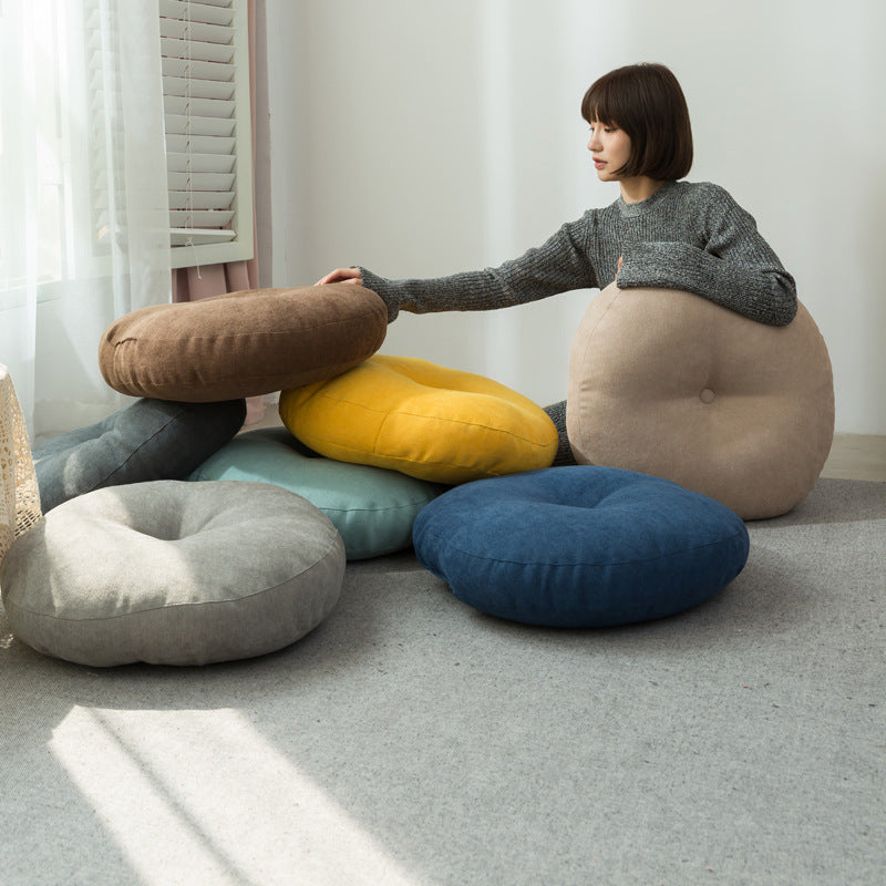 Nordic-style Cushion - Fa'Ra Way