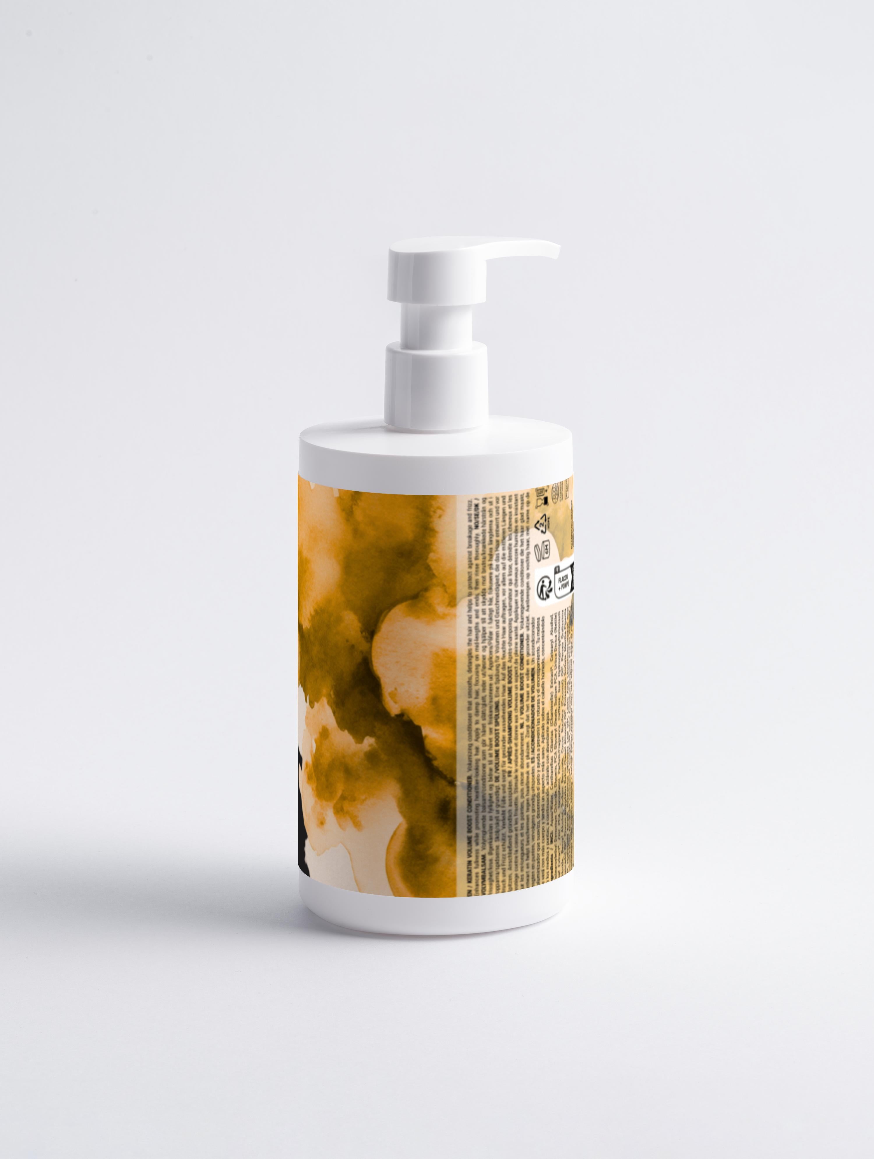 Selfnamed Keratin Volume Boost Conditioner for fine hair, showing a bottle of thickening and strengthening conditioner with a sleek design.